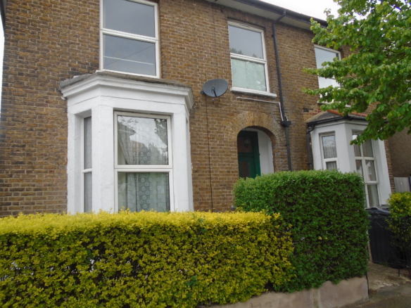 6-bedroom house in Croydon (CR0 2XS)
